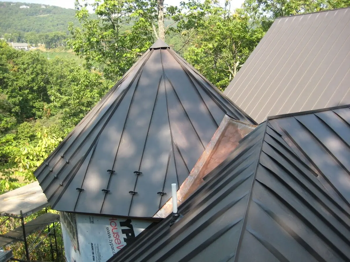 Professional Shingle Replacement & Repair by Craftsman Roofing in Kenwod